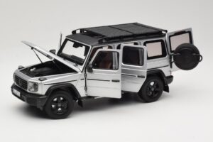 Mercedes G-Class W463 Iridium Silver Norev 1:18 183030 Pressofusione — immagine 2 di 8