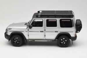 Mercedes G-Class W463 Iridium Silver Norev 1:18 183030 Pressofusione — immagine 4 di 8