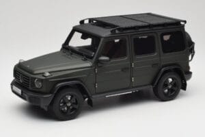 Mercedes G-Class W465 Verde Oliva Norev 1:18 B66960662 Pressofusione