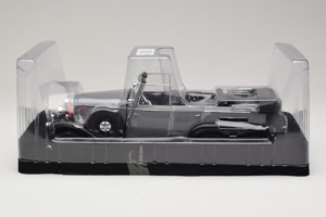 Mercedes G4 6-Wheels Nero With Figures Signature Models 1:18 38202 Pressofusione — immagine 2 di 3