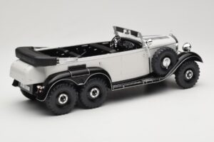 Mercedes G4 W31 Bianco MCG 1:18 MCG18208 Pressofusione — immagine 2 di 6
