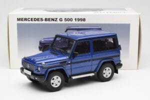 Mercedes G500 W463 SWB Blu AUTOart 1:18 76114 Pressofusione — immagine 8 di 8