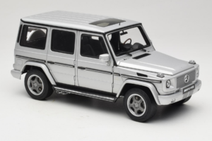 Mercedes G55 AMG W463 Argento AUTOart 1:18 76247 Pressofusione — immagine 6 di 8