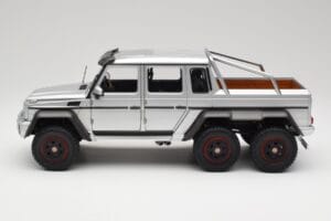 Mercedes AMG G63 W463 6x6 Iridium Argento AUTOart 1:18 76301 Composito — immagine 4 di 8