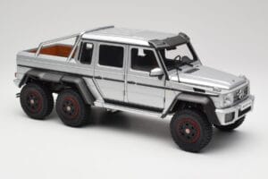 Mercedes AMG G63 W463 6x6 Iridium Argento AUTOart 1:18 76301 Composito — immagine 6 di 8