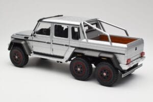 Mercedes AMG G63 W463 6x6 Iridium Argento AUTOart 1:18 76301 Composito — immagine 7 di 8