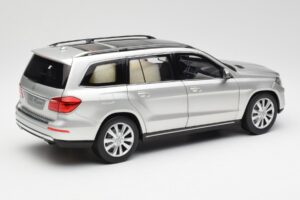 Mercedes GL-Class X166 Iridium Argento Metallic Norev 1:18 B66960097 Pressofusione — immagine 3 di 8