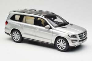 Mercedes GL-Class X166 Iridium Argento Metallic Norev 1:18 B66960097 Pressofusione — immagine 6 di 8