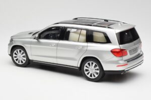 Mercedes GL-Class X166 Iridium Argento Metallic Norev 1:18 B66960097 Pressofusione — immagine 7 di 8