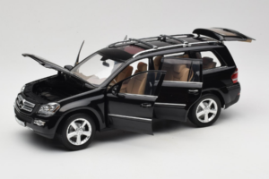 Mercedes GL X164 Obsidian Black Minichamps 1:18 B66962334 Pressofusione — immagine 2 di 8