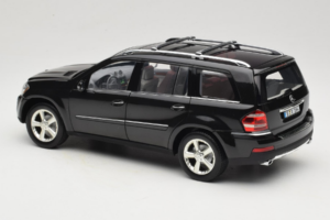 Mercedes GL X164 Period Brown Minichamps 1:18 B66962336 Pressofusione — immagine 7 di 8