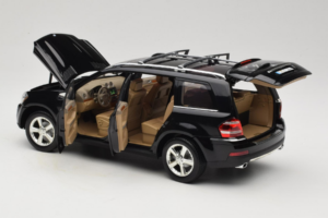 Mercedes GL X164 Tanzanite Blue Minichamps 1:18 B66962335 Pressofusione — immagine 5 di 8