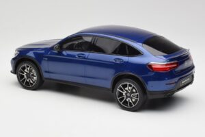 Mercedes AMG GLC 43 Coupe Brilliant Blu GT Spirit 1:18 B66960468 Resina — immagine 5 di 6