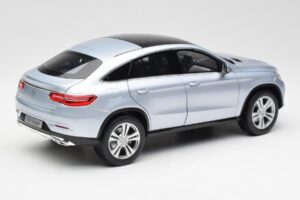 Mercedes GLE Coupe C292 Diamond Argento Norev 1:18 B66960358 Pressofusione — immagine 3 di 8