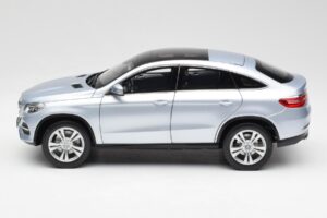 Mercedes GLE Coupe C292 Diamond Argento Norev 1:18 B66960358 Pressofusione — immagine 4 di 8