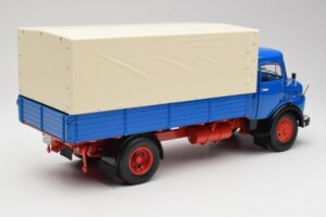 Mercedes L911 Blu Schuco 1:18 450044800 Pressofusione — immagine 3 di 8