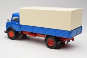 Mercedes L911 Blu Schuco 1:18 450044800 Pressofusione — immagine 7 di 8