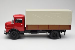 Mercedes L 911 Rosso Schuco 1:18 450016400 Pressofusione — immagine 4 di 8