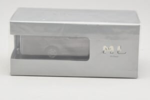 Mercedes M-Class W166 Palladium Silver Metallic Minichamps 1:43 B66960061 Pressofusione — immagine 4 di 4