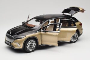 Mercedes Maybach EQS 680 V297 Beige NZG 1:18 B66960592 Pressofusione — immagine 2 di 8
