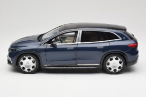 Mercedes Maybach EQS 680 V297 Blu Scuro NZG 1:18 B66960593 Pressofusione — immagine 4 di 8