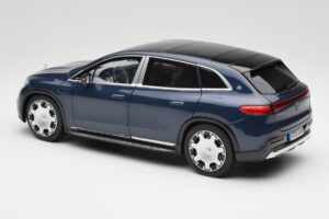 Mercedes Maybach EQS 680 V297 Blu Scuro NZG 1:18 B66960593 Pressofusione — immagine 7 di 8