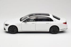 Mercedes Maybach S 680 X223 Diamond White Norev 1:18 B66960666 Pressofusione — immagine 4 di 8