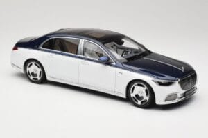 Mercedes Maybach S-Class Z223 Nautical Blue Diamond White Almost Real 1:18 820126 Pressofusione — immagine 6 di 8