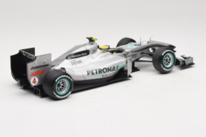 Mercedes MGP W01 #4 N. Rosberg Mercedes GP 2010 Minichamps 1:18 110100004 Pressofusione — immagine 2 di 7