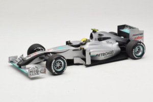 Mercedes MGP W01 #4 N. Rosberg Mercedes GP Showcar 2010 Minichamps 1:18 150100074 Pressofusione