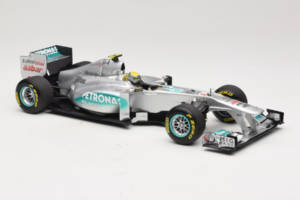 Mercedes MGP W02 #8 N. Rosberg Mercedes GP 2011 Minichamps 1:18 110110008 Pressofusione — immagine 4 di 7