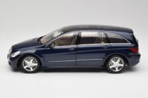 Mercedes R-Class W251 Tanzanite Blu Minichamps 1:18 150034600 Pressofusione — immagine 4 di 8