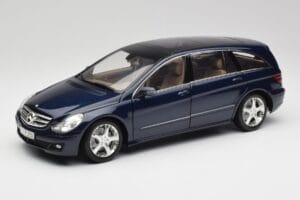 Mercedes R-Class W251 Tanzanite Blu Minichamps 1:18 150034600 Pressofusione