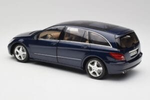 Mercedes R-Class W251 Tanzanite Blu Minichamps 1:18 150034600 Pressofusione — immagine 7 di 8