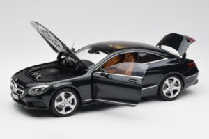 Mercedes S-Class Coupe C217 Smaragd Verde Metallic Norev 1:18 B66961244 Pressofusione — immagine 2 di 8