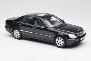 Mercedes S-Class W220 Blu Maisto 1:18 56051 Pressofusione — immagine 6 di 8