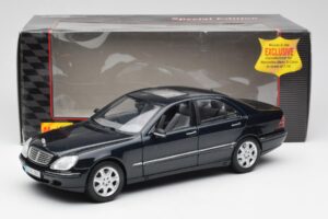 Mercedes S-Class W220 Blu Maisto 1:18 56051 Pressofusione — immagine 8 di 8
