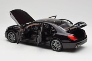 Mercedes S-Class W222 AMG Line Ruby Nero Metallic Norev 1:18 183483 Pressofusione — immagine 5 di 8