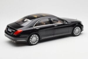 Mercedes S-Class W222 Nero Metallic Norev 1:18 183480 Pressofusione — immagine 3 di 8