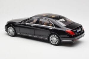 Mercedes S-Class W222 Nero Metallic Norev 1:18 183480 Pressofusione — immagine 7 di 8
