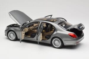 Mercedes S-Class W222 Grey Metallic Norev 1:18 183481 Pressofusione — immagine 5 di 8