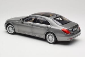Mercedes S-Class W222 Grey Metallic Norev 1:18 183481 Pressofusione — immagine 7 di 8