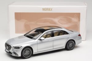 Mercedes S-Class W223 AMG Line Brilliant Silver Norev 1:18 183805 Pressofusione — immagine 8 di 8