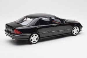 Mercedes AMG S55 W220 Nero Otto 1:18 OT832 Resina — immagine 2 di 6