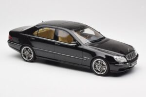 Mercedes AMG S65 W220 Nero Otto 1:18 OT846 Resina — immagine 4 di 6