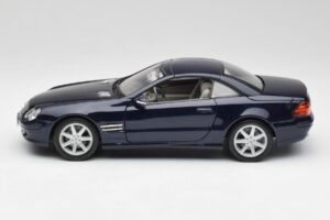 Mercedes SL 500 R230 Blu Maisto 1:18 B66962126 Pressofusione — immagine 4 di 8