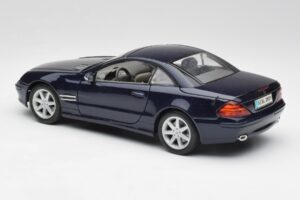 Mercedes SL 500 R230 Blu Maisto 1:18 B66962126 Pressofusione — immagine 7 di 8