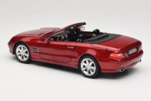 Mercedes SL 500 R230 Red Metallic Edizione Limitata Norev 1:18 183841 Pressofusione — immagine 7 di 8
