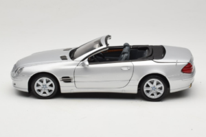 Mercedes SL R129 Argento Minichamps 1:18 B66962133 Pressofusione — immagine 5 di 10