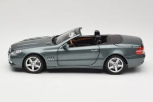 Mercedes SL R230 Amiant Green Minichamps 1:18 B66962389 Pressofusione — immagine 4 di 8